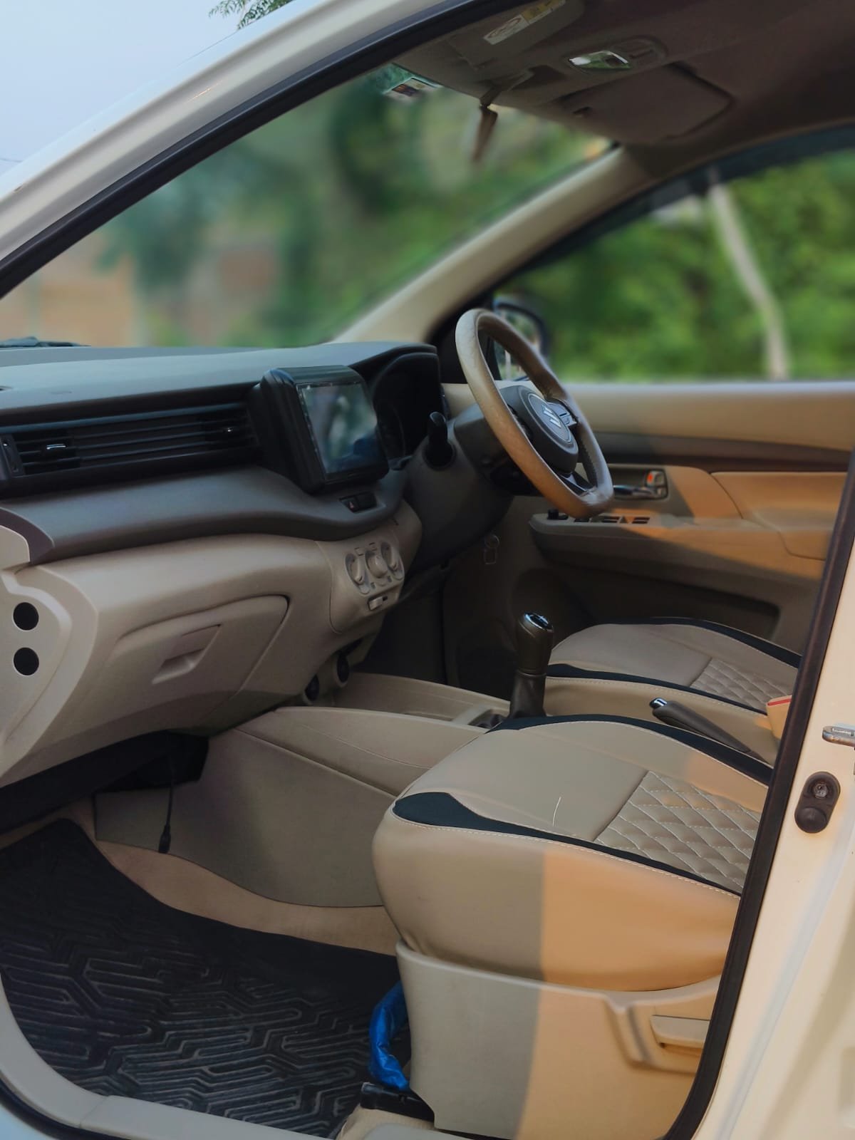 ERTIGA SMART HYBRID VXI (O)