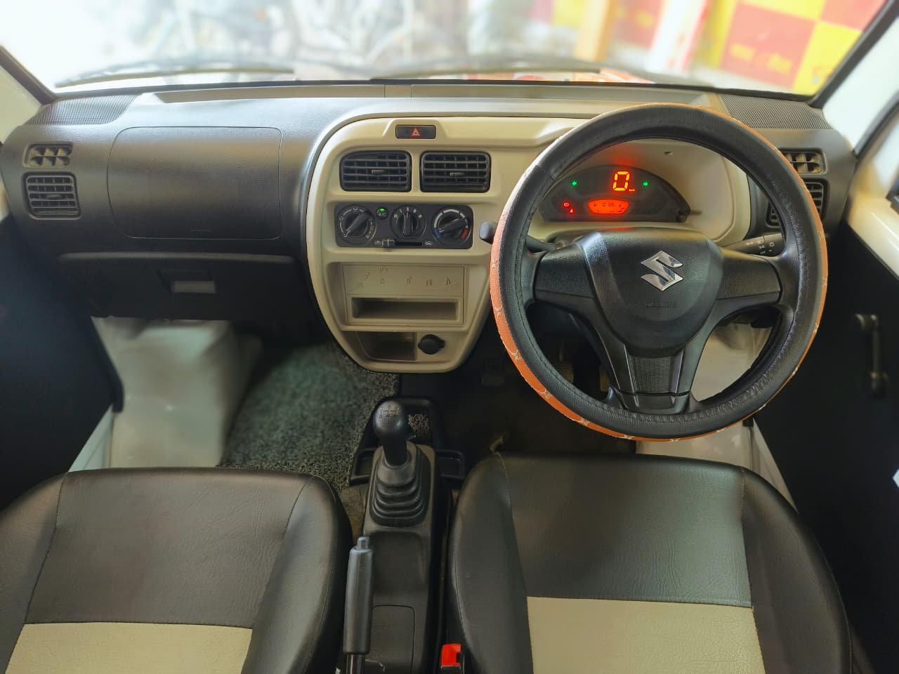 MARUTI SUZUKI EECO 5 STR  AC (O)CNG