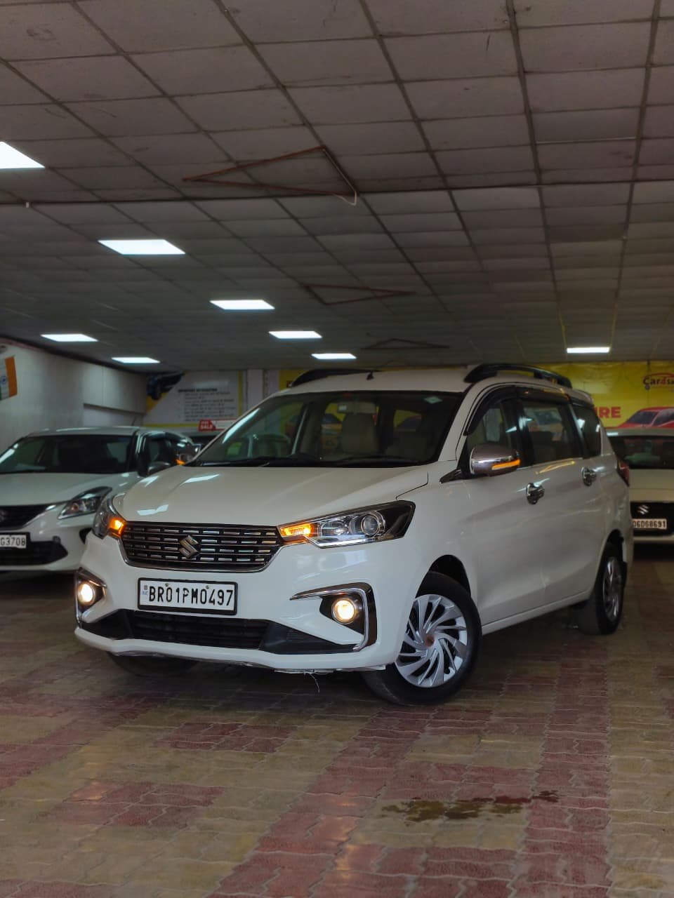 MARUTI SUZUKI ERTIGA VXI CNG