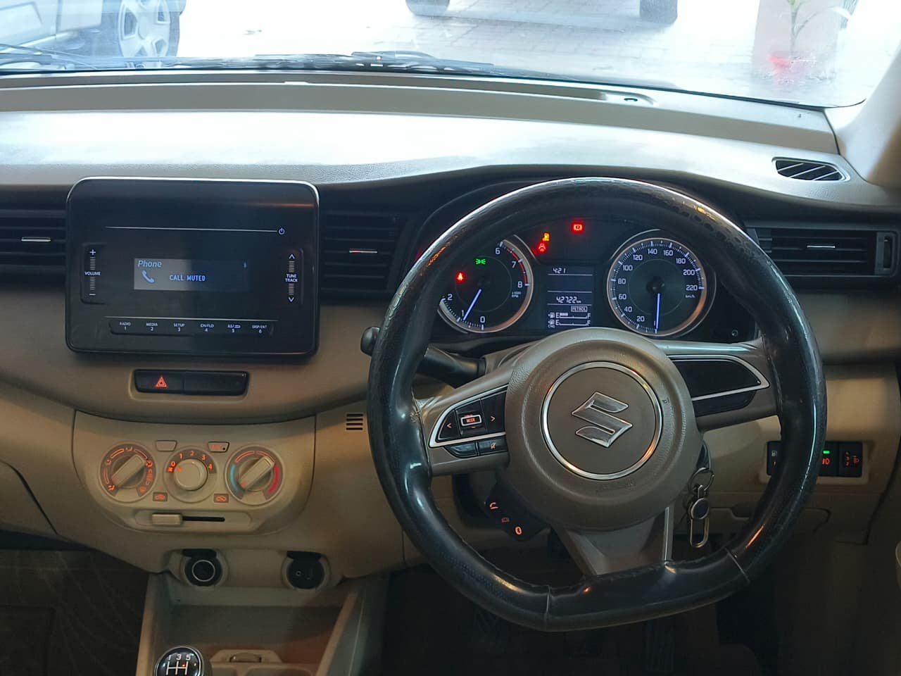 MARUTI SUZUKI ERTIGA VXI CNG