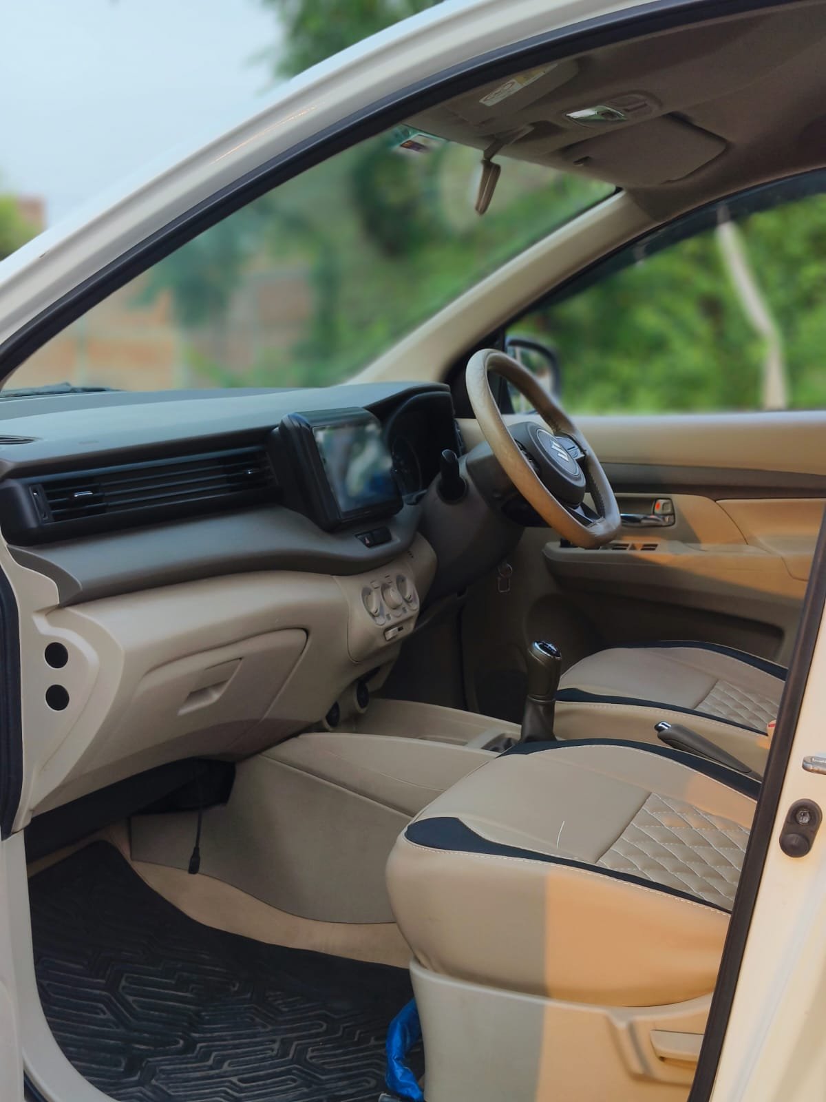 ERTIGA SMART HYBRID VXI (O)