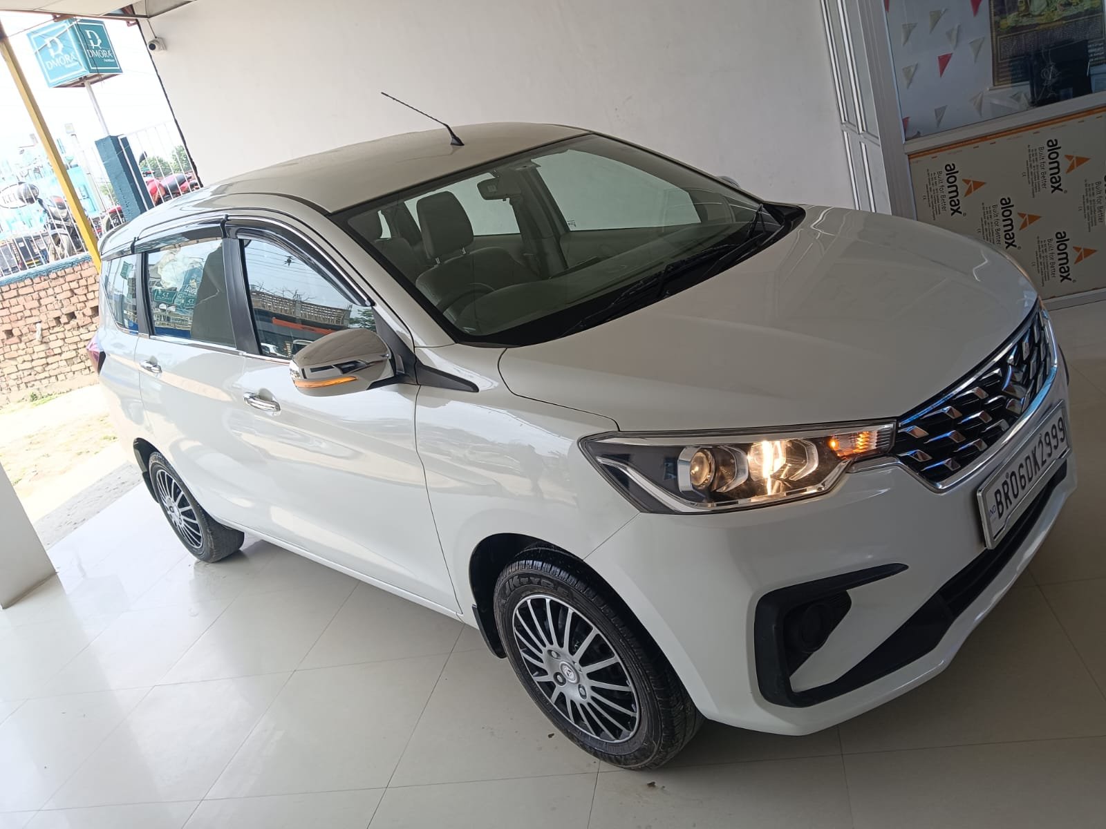 ERTIGA SMART HYBRID VXI(O)