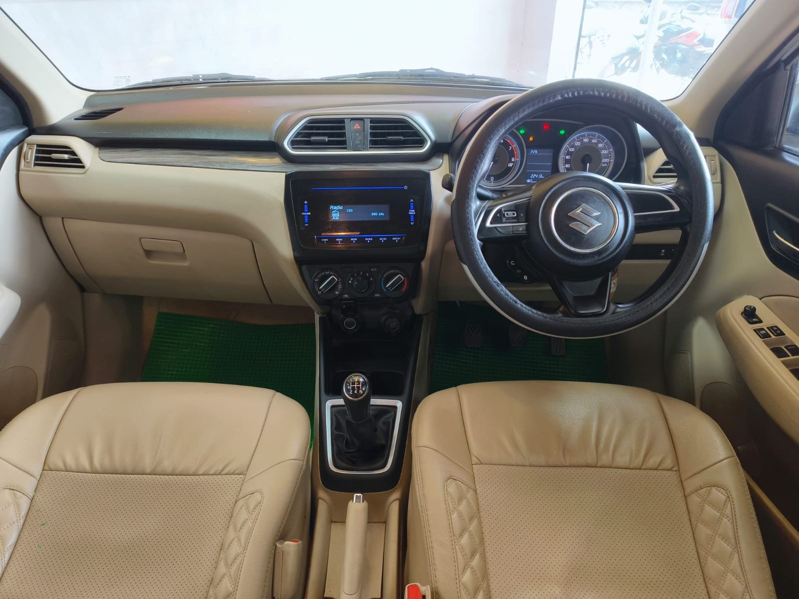 MARUTI SUZUKI DZIRE VXI