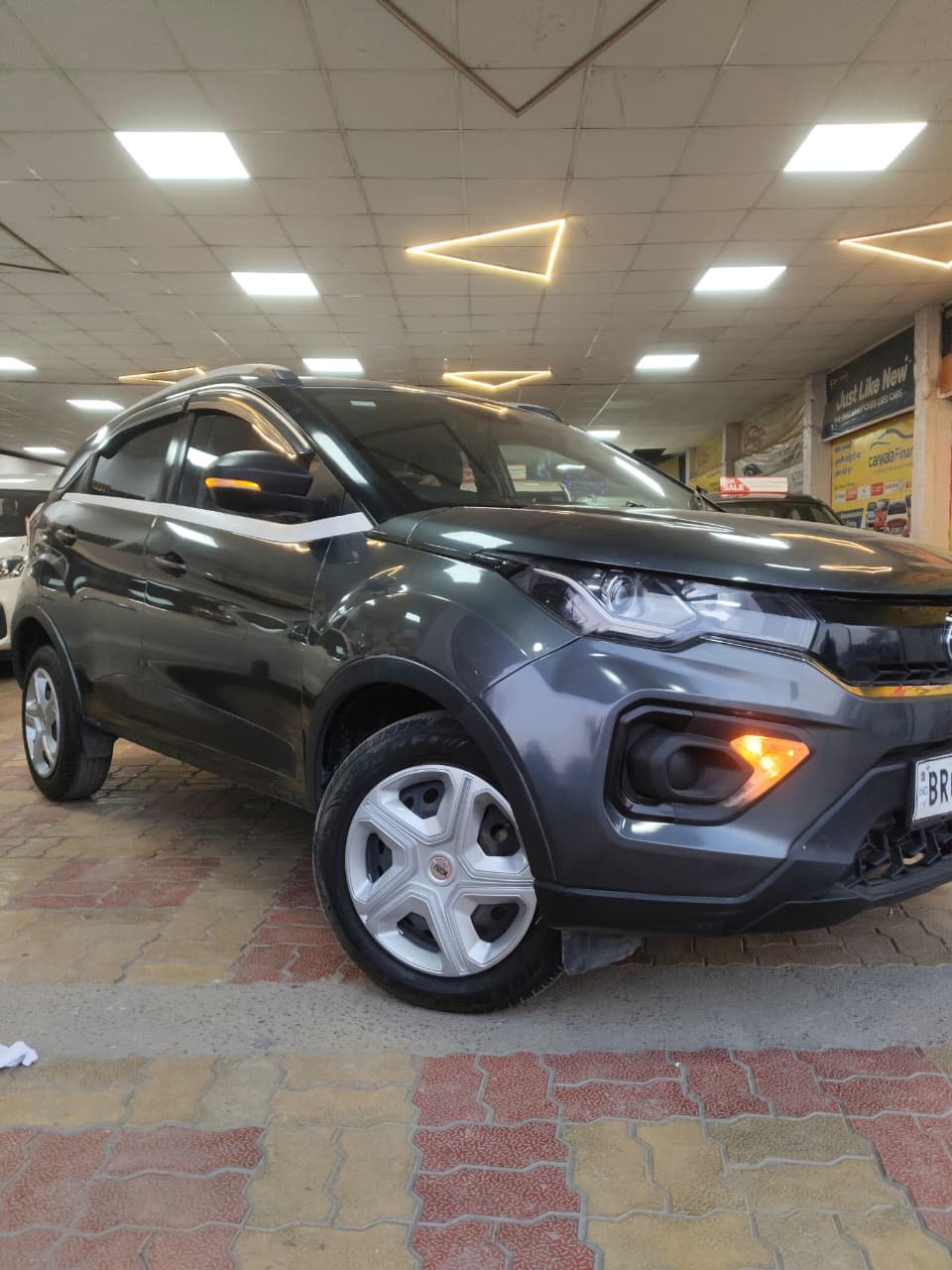 TATA NEXON XM+