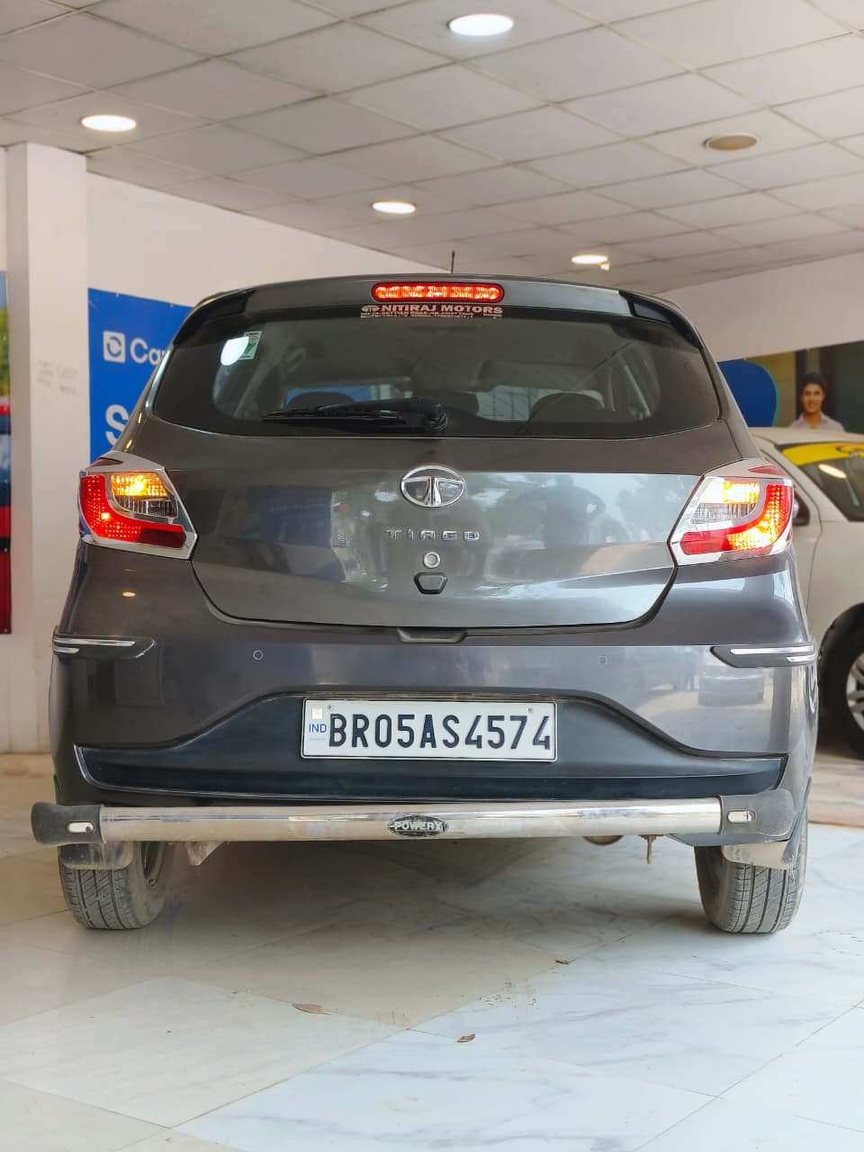 TATA TIAGO XZ 1.2 RNT BS6