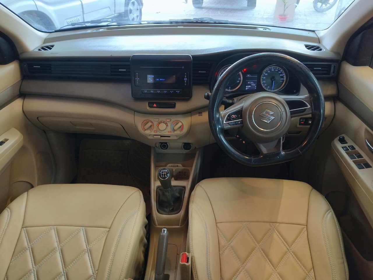 MARUTI SUZUKI ERTIGA VXI CNG