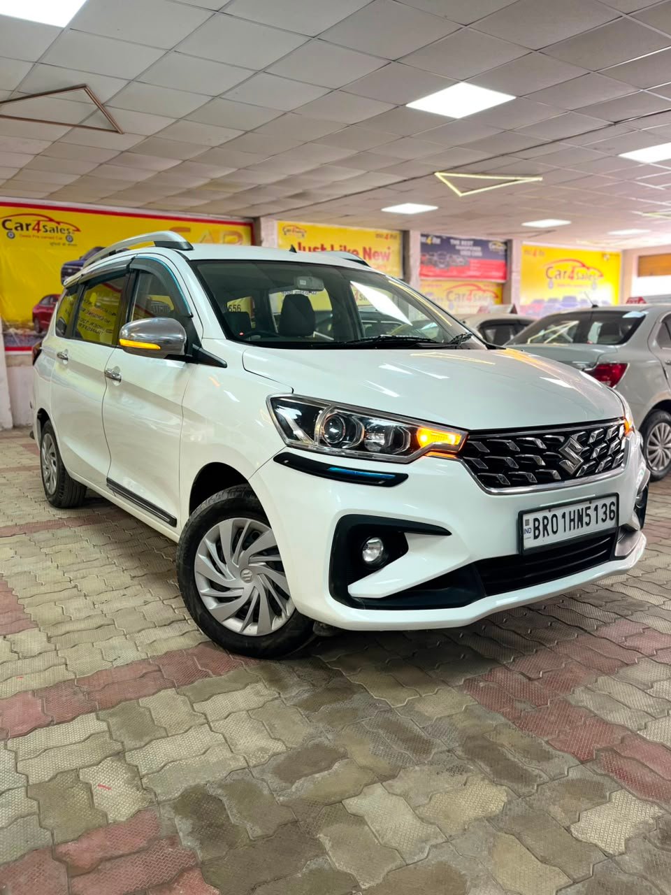 ERTIGA SMART HYBRID  VXI (O)