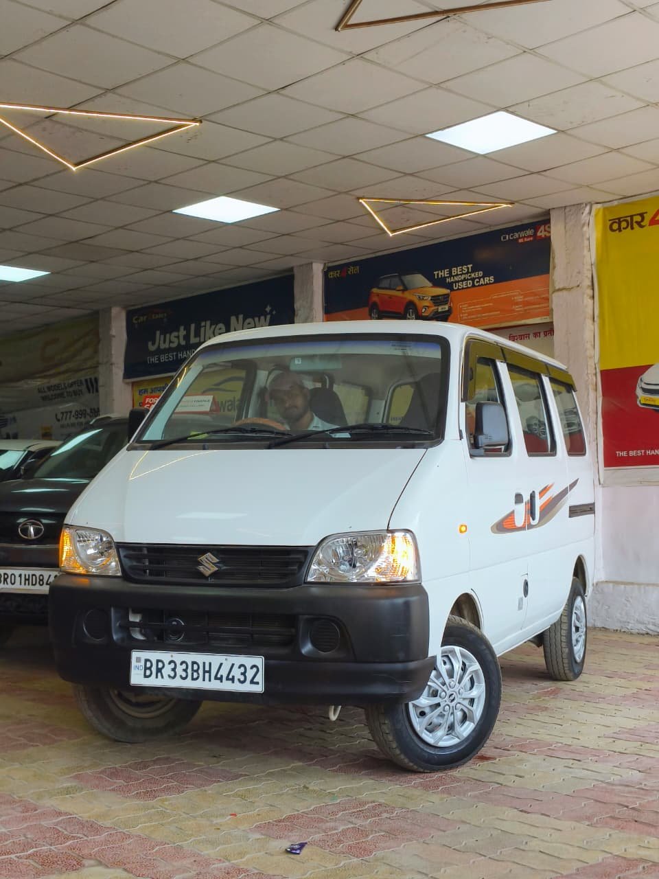 MARUTI SUZUKI EECO 5 STR  AC (O)CNG