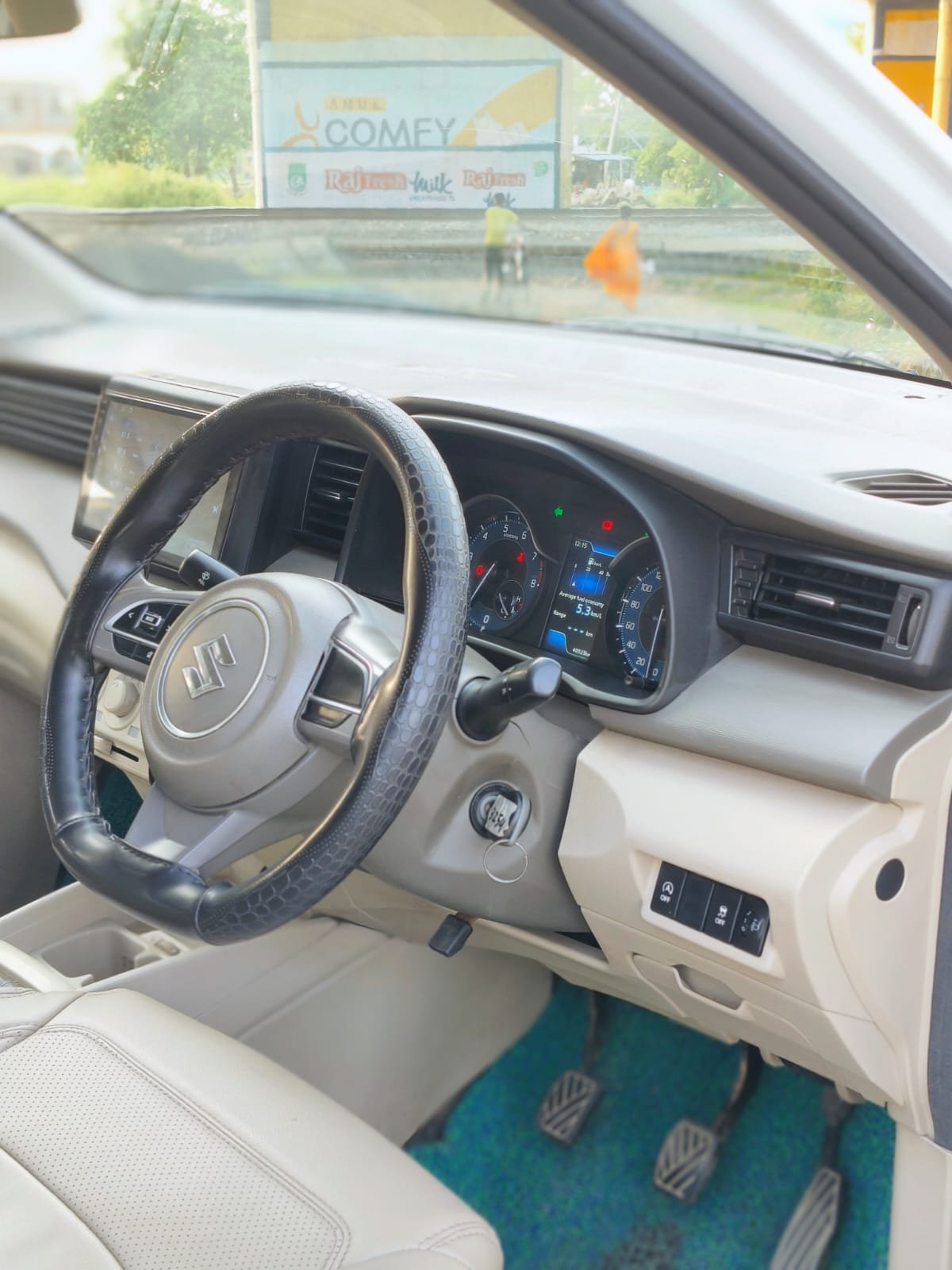 ERTIGA SMART HYBRID VXI (O)