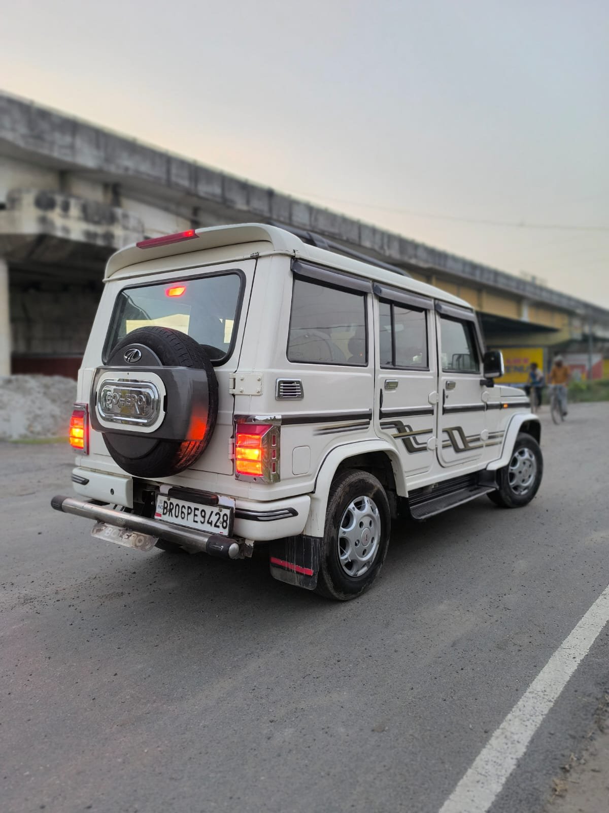 BOLERO B6 (O) BS-VI