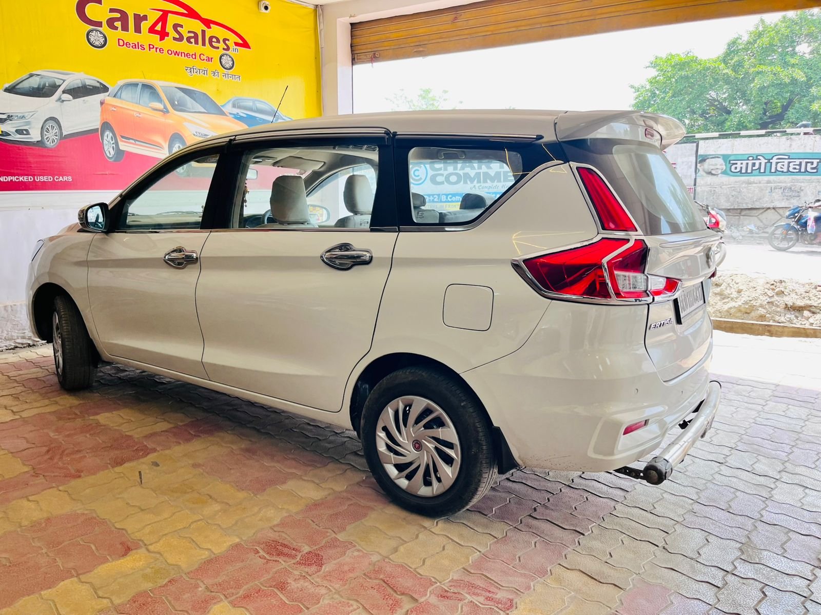 ERTIGA VXI (O) CNG