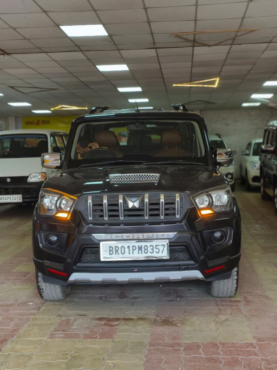 MAHINDRA SCORPIO S5 MH 2W 140