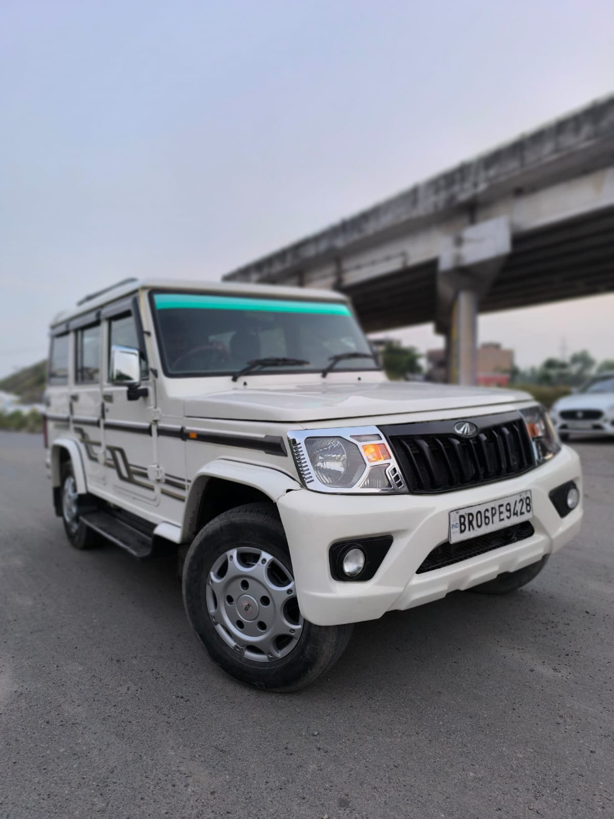 BOLERO B6 (O) BS-VI