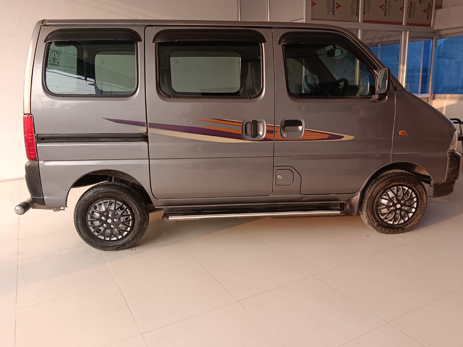 EECO 5 STR AC CNG