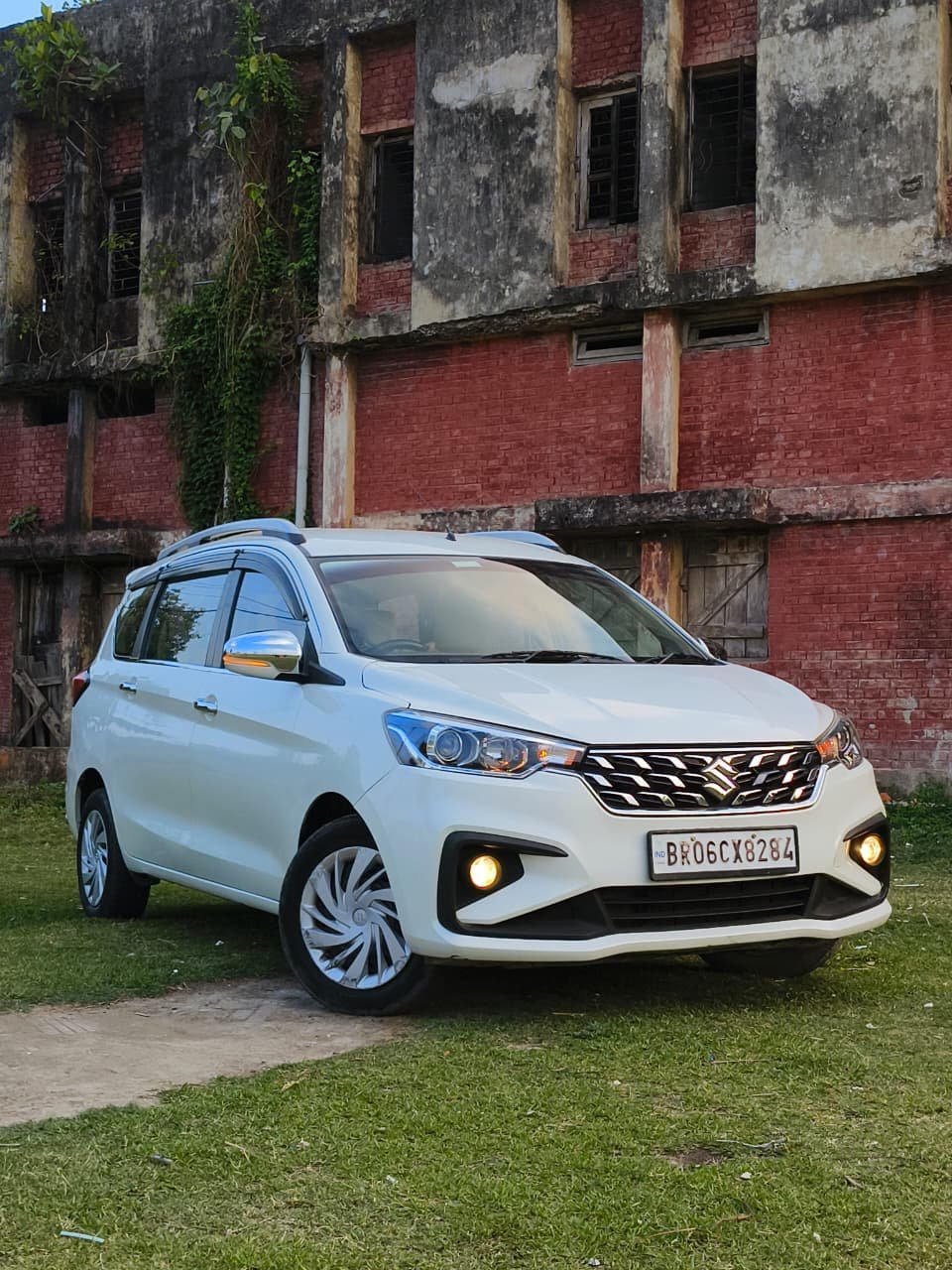 ERTIGA VXI CNG 1.5L 5MT