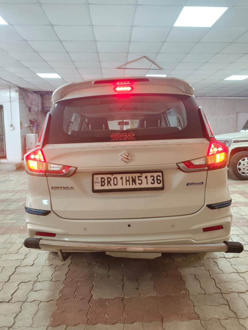 ERTIGA SMART HYBRID  VXI (O)