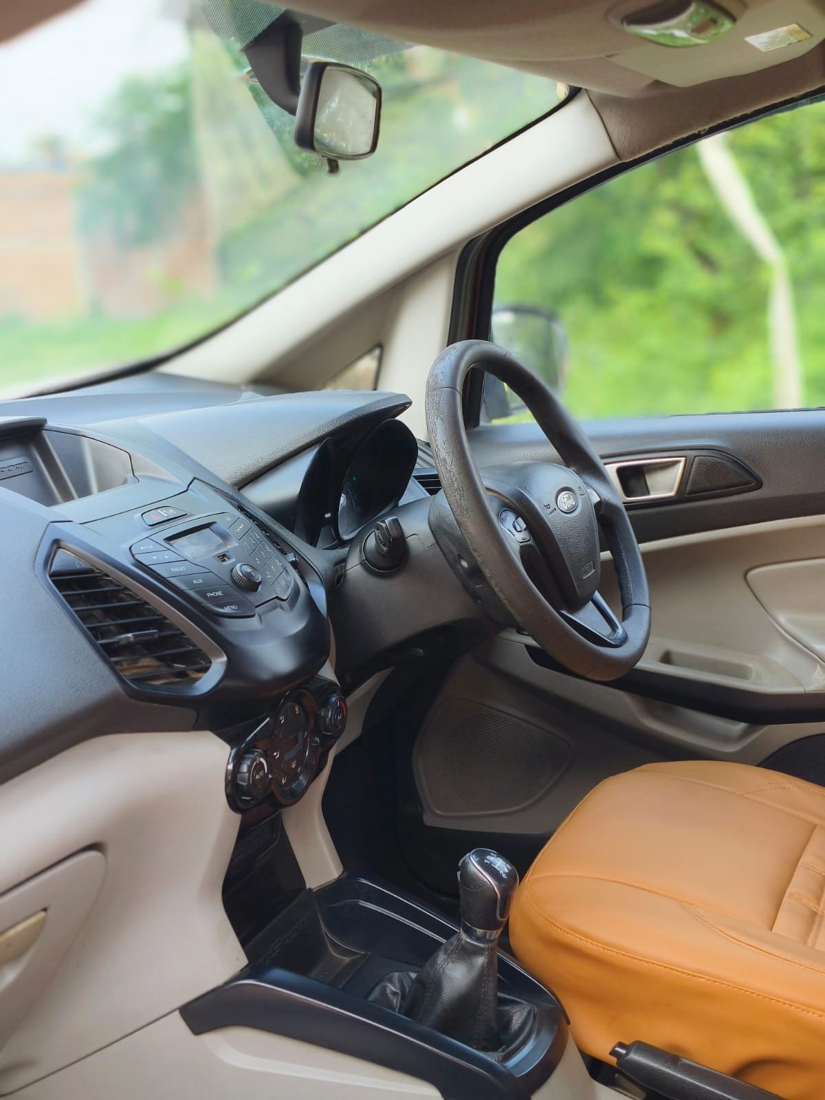 ECOSPORT TREND