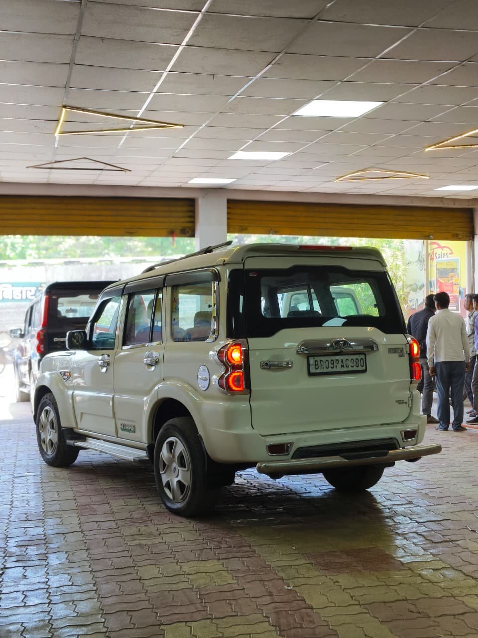 MAHINDRA SCORPIO S5 MH 2W 140